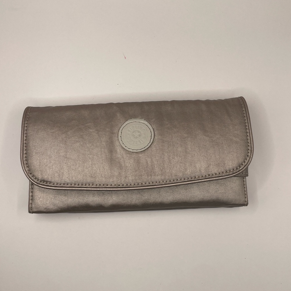 Kipling Money Land Metallic Snap Wallet - Msrp $54